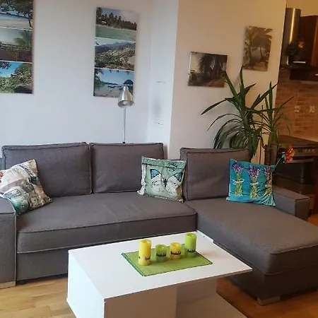 Rzeczypospolitej 2 By Homeprime Apartment Warsaw